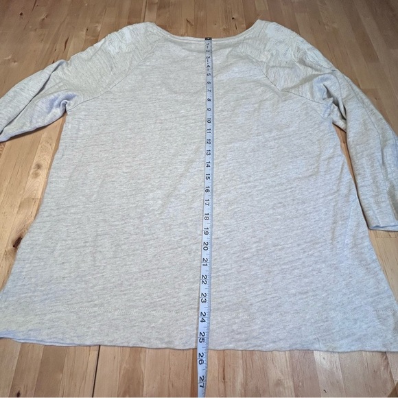 Loft Light Gray with White Embroidered Sleeves - Picture 9 of 10